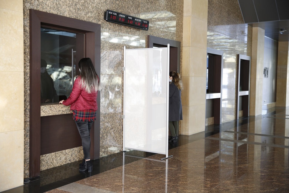 Solid Wall Separator - MT Displays