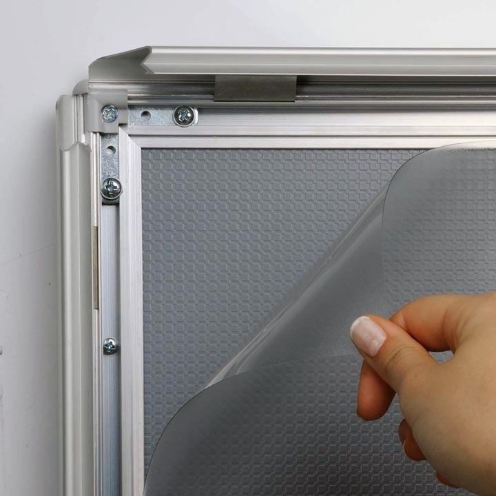 Snap Frame 32 Mm With Safe Corner MT Displays